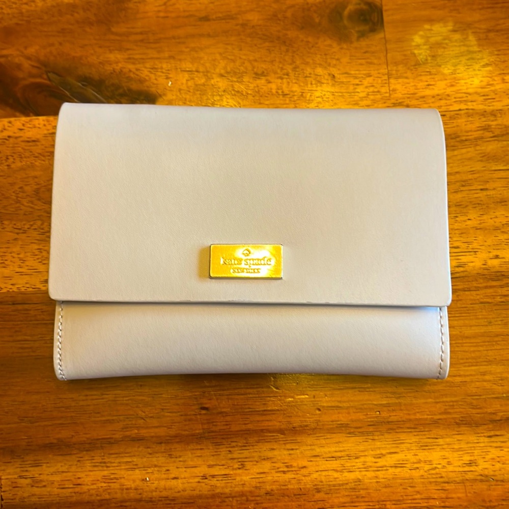 Kate spade wallet beige with blue on inside